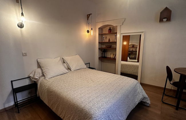 MRTN APARTMENTS & SUITES - Photo 6