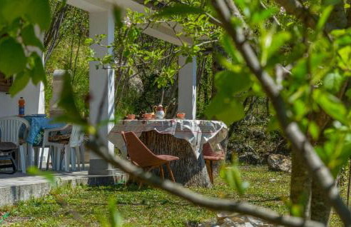 Two-Bedroom Holiday Home In Dolenja Vas - Foto 8