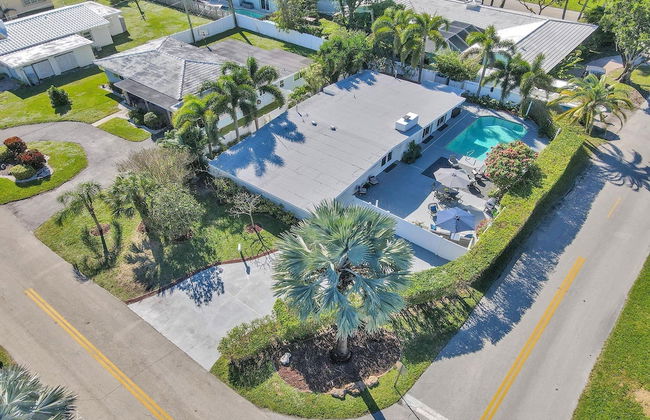 5BR with Heated Pool 5 min to Beach - Photo 69