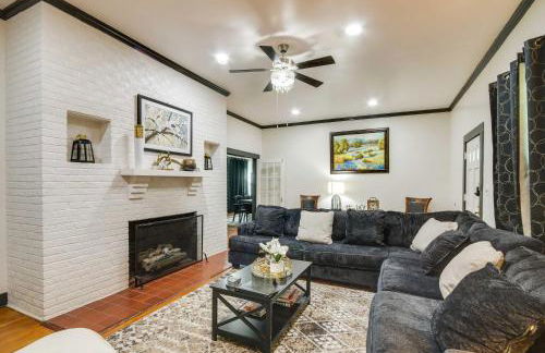 Updated North Greenwood Cottage Less Than 1 Mi to Dtwn! - Foto 5