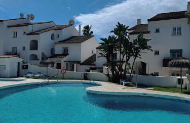 2 Bed Apartment in Bena Vista, Estepona - Foto 6
