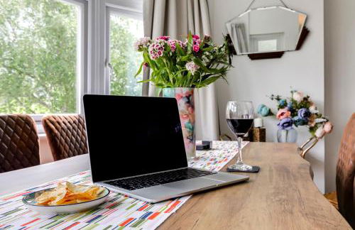 Wisteria Apt Spacious 3BR & Balcony - Photo 30