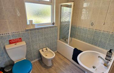 Home Comforts in Peaceful 2 Acres - Foto 14