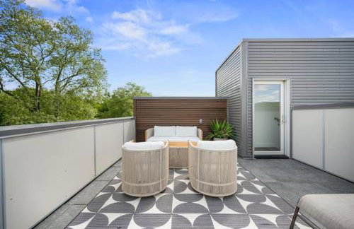 Stunning Penthouse Double King Suite on Butler Street with rooftop deck and free off street parking - Foto 36