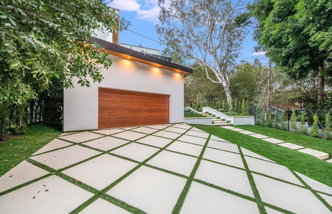 Laurel Canyon - Photo 67