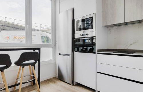 Apartamento 4 - Moderno en Castellana - 4 Torres - Photo 3