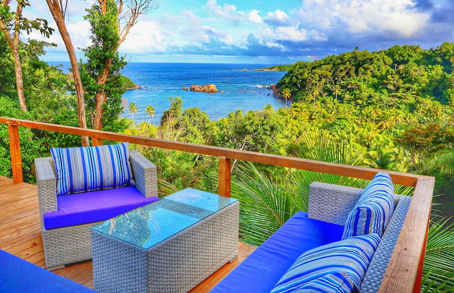 Blue Whale Villa - Photo 1