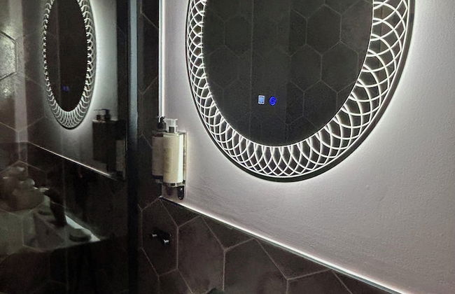 Oasis Boutique - Foto 21