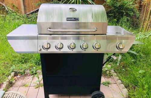 Malibu Ocean Villa with King Bed, Hot Tub, Beach, BBQ - Foto 28