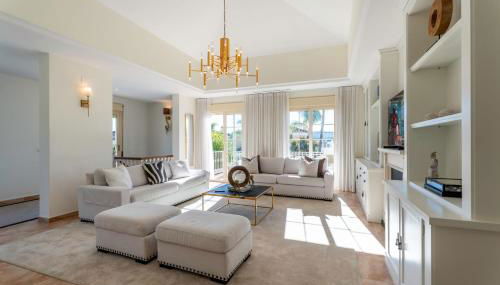 VACATION MARBELLA I Villa Bosquecito, Giant Private Heated Pool, 4min to the Beach, 6 BR, Spacious Villa - Foto 5