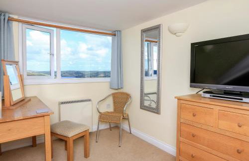 4 Lyndhurst - Photo 13