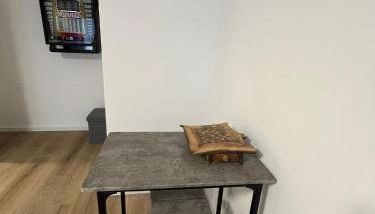 Zentrales und renoviertes Apartment nähe Medienhafen mit Balkon - Foto 4