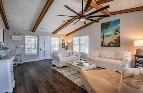 NEW - Walking distance to POOLS and BEACH - Foto 3