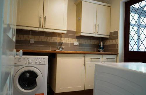 Big 6 bedroom house in Biddenham with 3 bathrooms - Foto 22