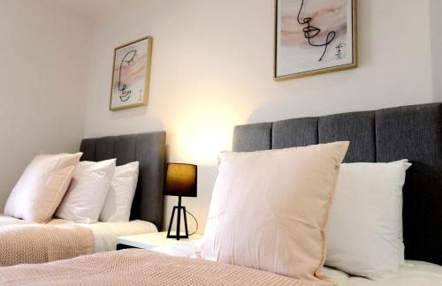 Birmingham NECAirport Interchange shortstay homebase - Foto 13