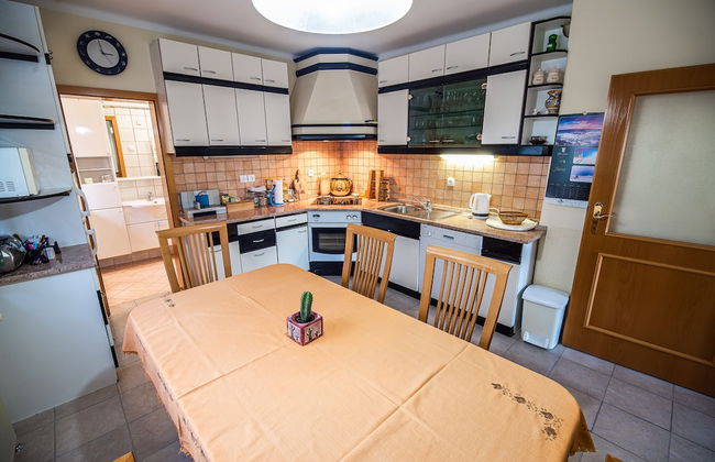 Three Bedroom Apartment Ana With hot tub - Foto 13