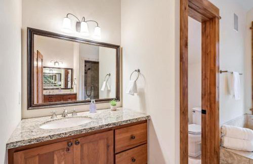 Cozy Spacious Mountain Home Close To Everything - Foto 23