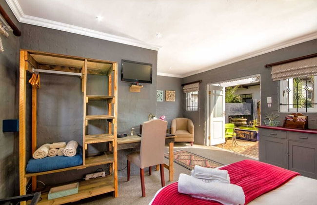 The Minimalist - Photo 5