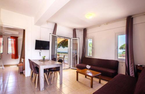 Romanos Beach Villas - Foto 62