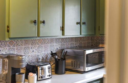 Cozy 3-bedroom family home - sleeps 8, great coffee - Foto 29