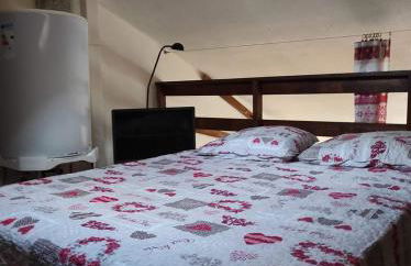 LES FONTANILLES odeillo chalet 60 WIFI & PARKING gratuit exposé plein sud & plein pied , draps & serviettes de toilettes non inclus, sabanas y toallas no incluidos - Foto 15