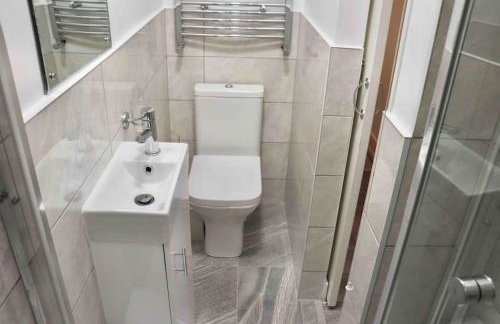 Contemporary & Stylish House . FREE Parking - Foto 23