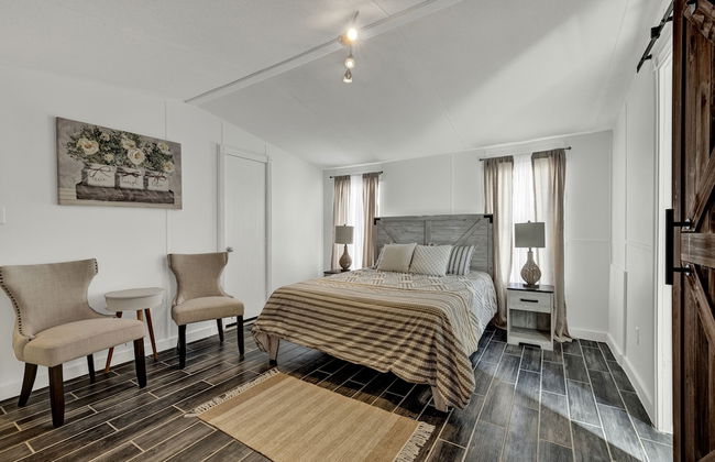 Comfort Charmmini Putting Greengame Roomgrill5 - Photo 4