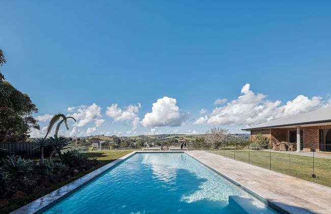 99 Acres Bangalow Retreat - Photo 1