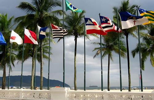 Ótimo APTO-Uma Quadra da Praia no bairro do Boqueirão em Santos - Foto 15