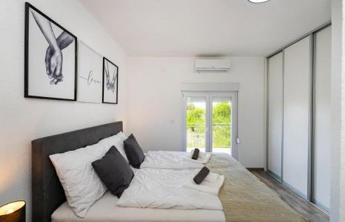 Lovely Apartment In Skabrnja - Foto 18