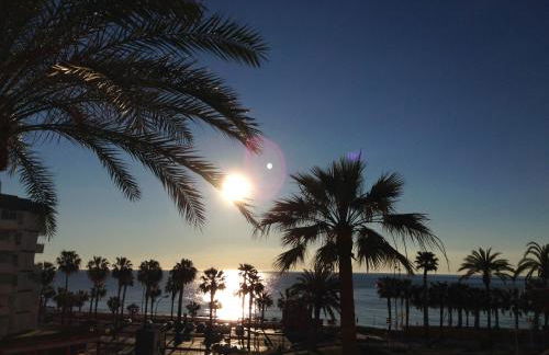 1 Paradise of Benalmadena Costa Residencial Aloha Playa VISTAS AL MAR, FRONT BEACH Mini Dúplex - Foto 3