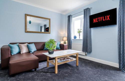 Progressive House 5 Bedrooms Inc Study with Sofabed, Garden, Smart TV in Every Bedroom FREE Parking - Foto 57