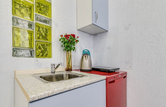 Travelto Narvskaya - Photo 50