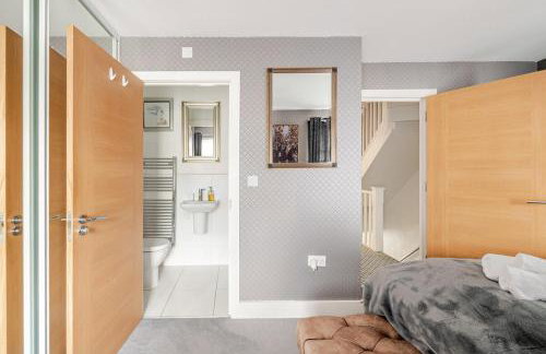 Quayside Home with Seperate Bar and optional access to Beach Hut - Foto 25