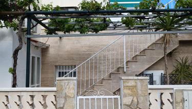 CASA ALTA OLIVA PLAYA - Photo 2