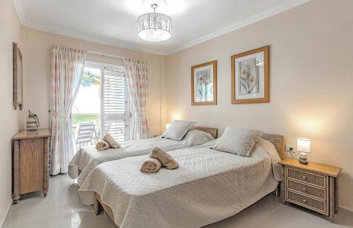 La Perla Beach Vibes - Foto 17