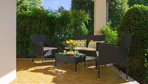 Villa Magnolia - Foto 4, Garden, Garden view