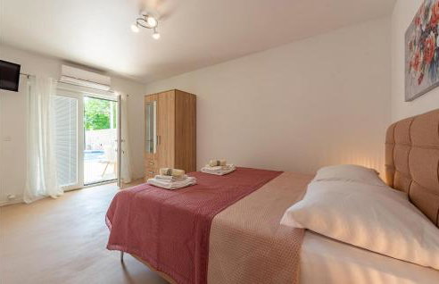 Stunning Home In Rastane Gornje - Foto 37
