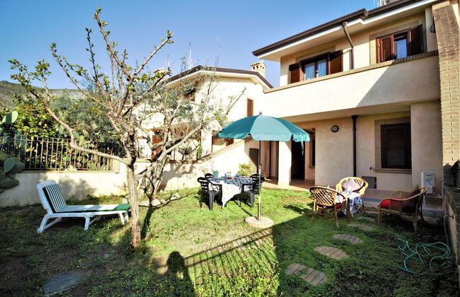 Holidaycasa Emiliano - Villa con Giardino Privato - Foto 30