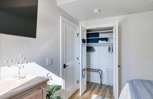 1 Mi to Ski Area Penthouse Condo in Traverse City - Foto 18