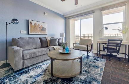 Landing Stylish 2BD Gym Pool - Foto 1