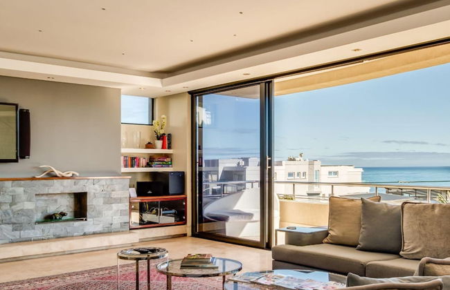 Multi-level Family Villa w Private Pool Views Lions Crest - Foto 43