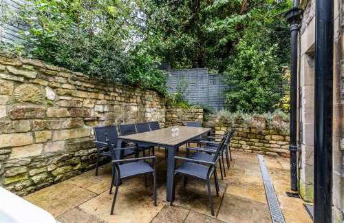 Locksbrook Lodge - Hot Tub - Spacious Outdoor Space - Photo 36