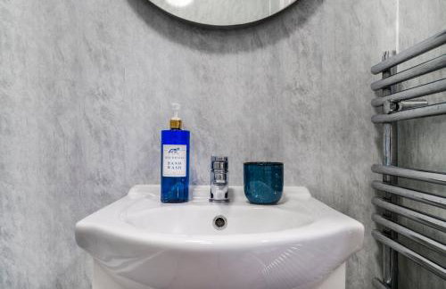 2 Bedroom House near Durham with Countryside Views - Photo 40