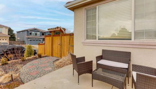 Extended Stay in Denver! Cozy Apartment with Patio - Foto 3