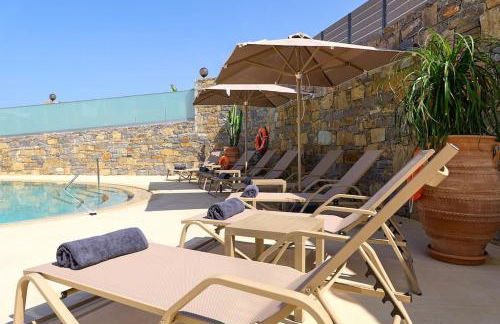 New cozy apartments in Crete Coast with pool and dining area - Photo 73