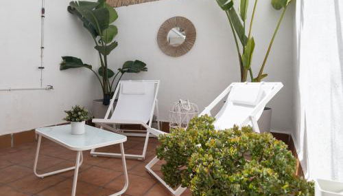 Stylish Apartment with Terrace for Couple or Family - Foto 2