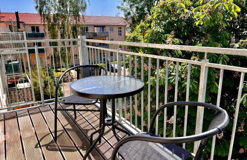 Larooms Merseburg - Apartment NP61 - 2 Zimmer - 4 Betten - Waschmaschine - Parkplatz - Balkon - Foto 11