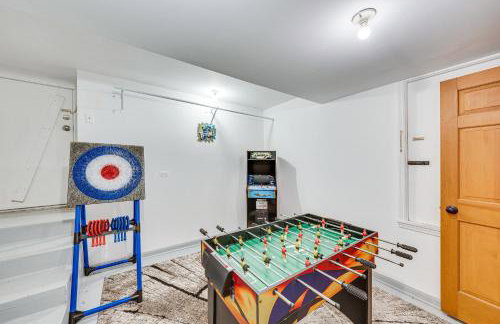 Waterfront Fox Lake Vacation Rental with Fire Pit! - Foto 24