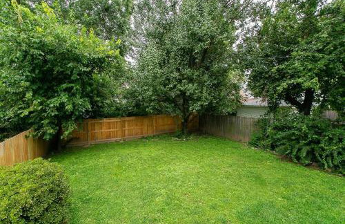 Minutes from U of L & Expo Center-Cozy-Updated-Family Friendly - Foto 32